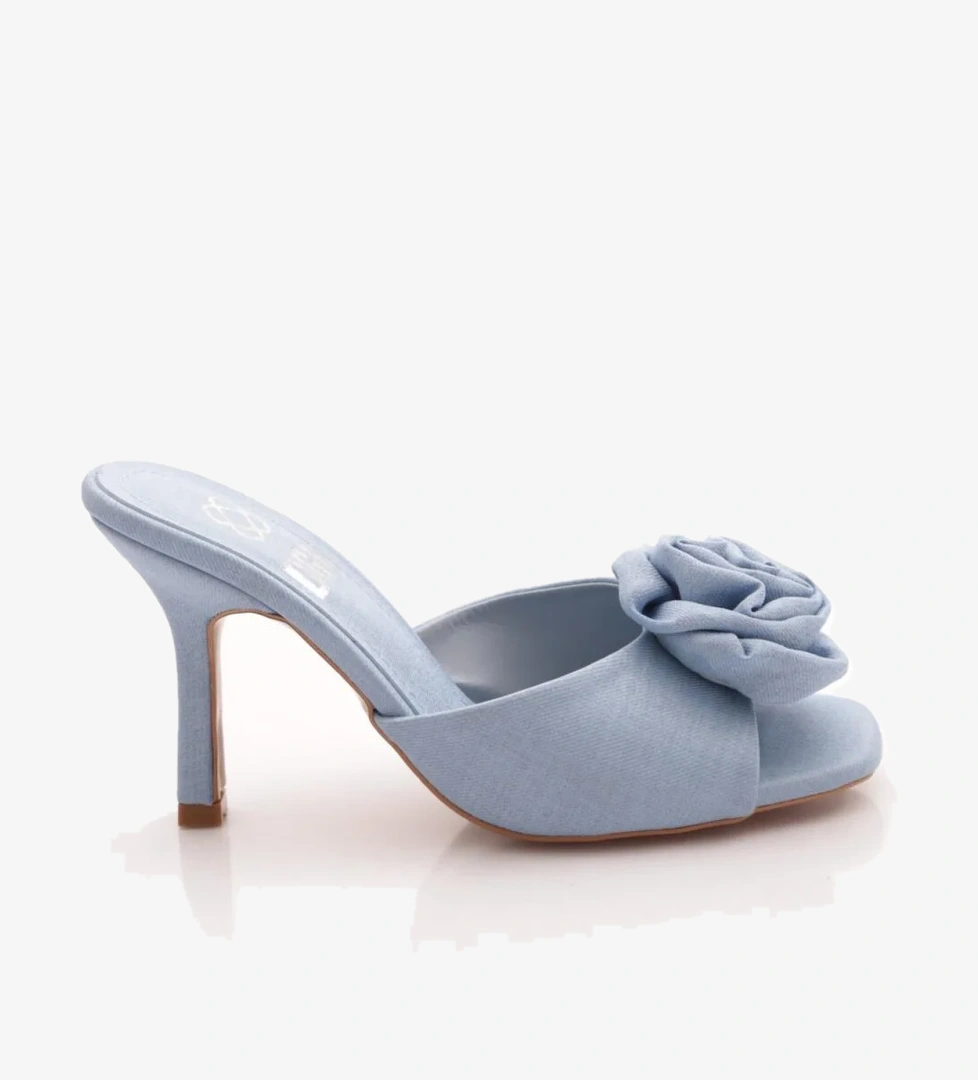 6305 Kadin Gül Detayli Topuklu Terlik