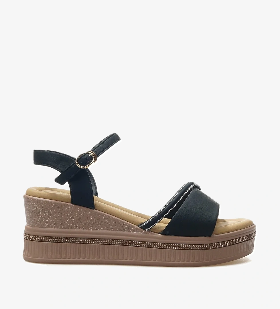 Guja Kadın Dolgu Topuklu Taş Detaylı Günlük Sandalet 25y 25y399-3 Z Krem Siyah model görseli