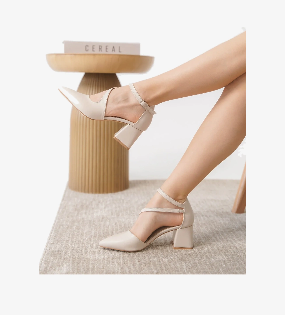 Santa Günlük Ortopedik Klasik Topuklu Kadın Ayakkabı