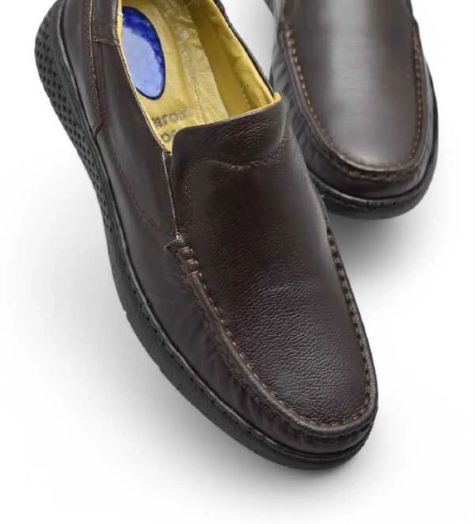 Ayakkabı Burada 9575 Ortopedik Taban Siyah Hakiki Deri Erkek Ayakkabı Yazlık Mevsimlik model görseli