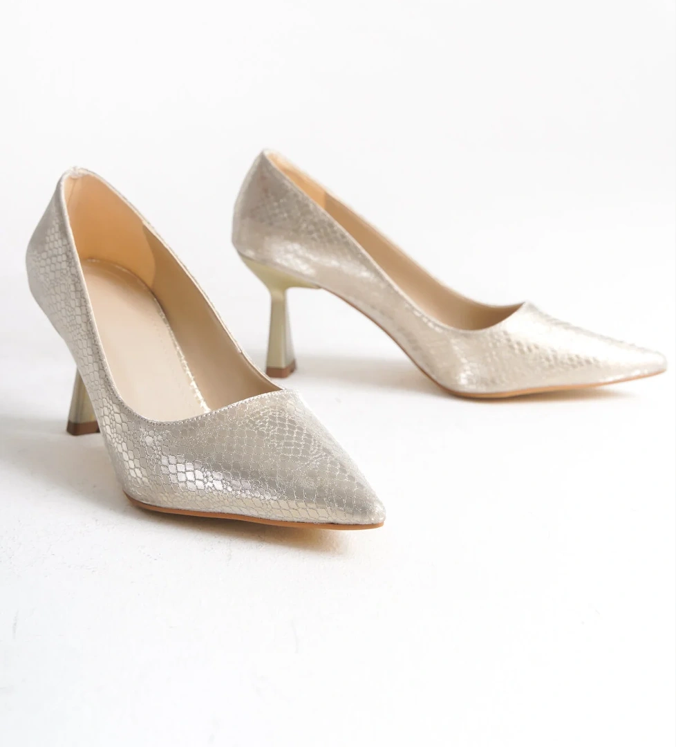 Garantili D0100 Günlük Ortopedik Klasik Topuklu Ayakkabı