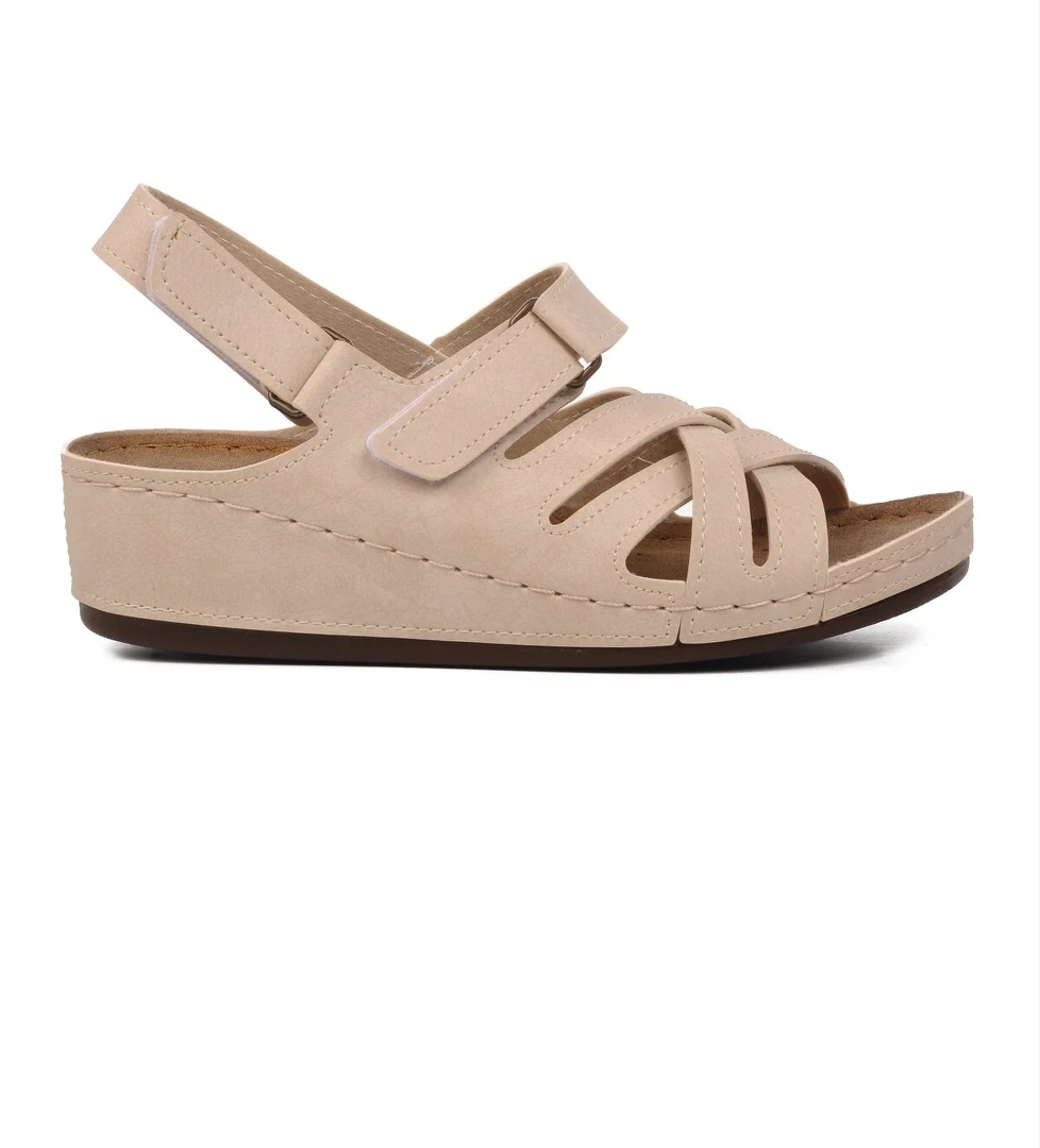 Aspor Bej Kadın Düz Sandalet