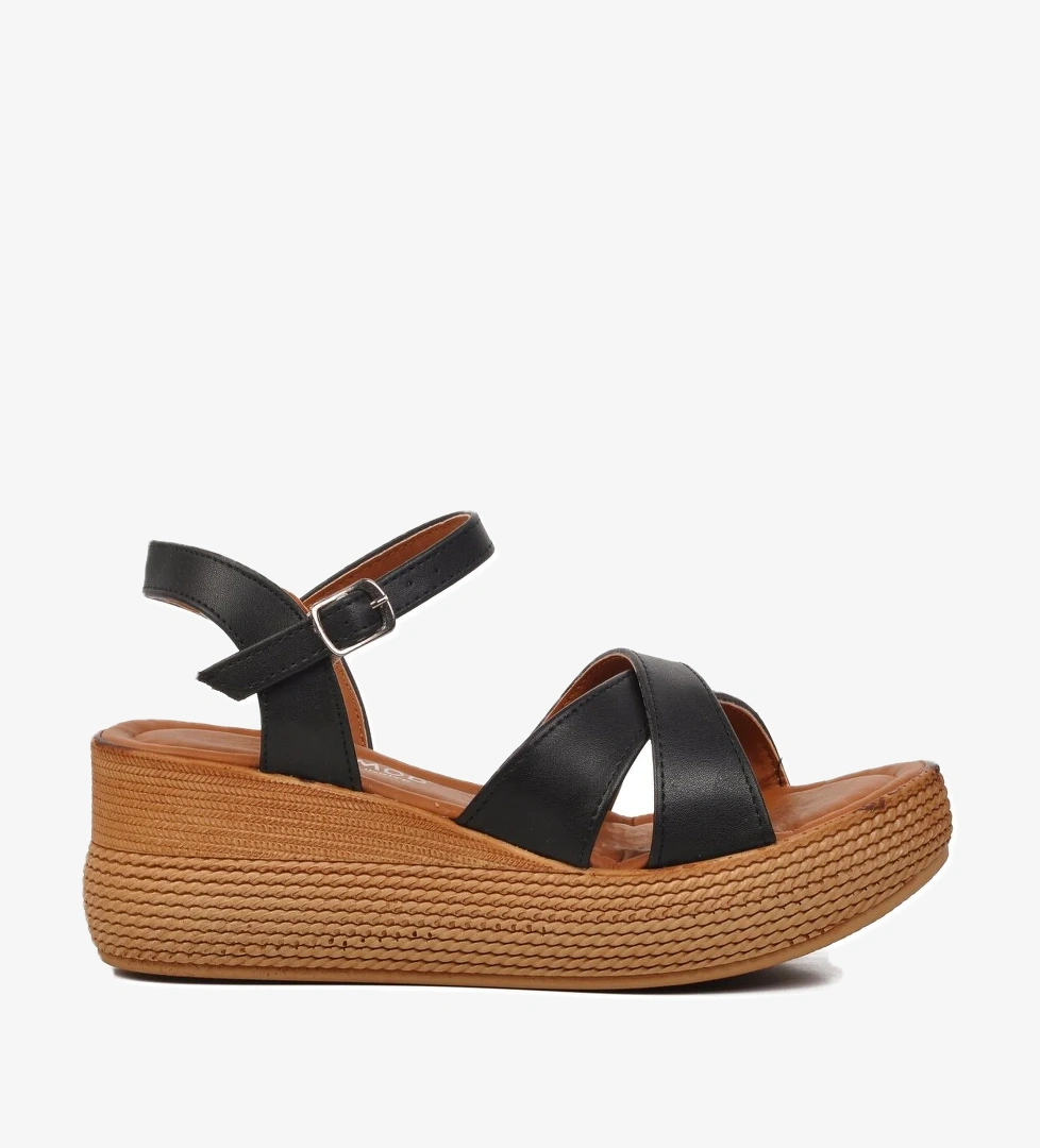 Aspor Siyah Kadın Düz Sandalet - Görsel 1
