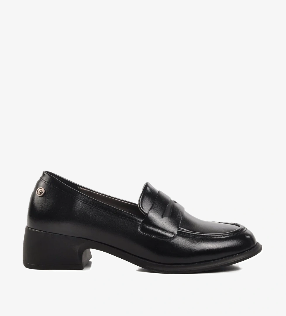 Pierre Cardin Siyah Kadın Klasik Ayakkabı model görseli