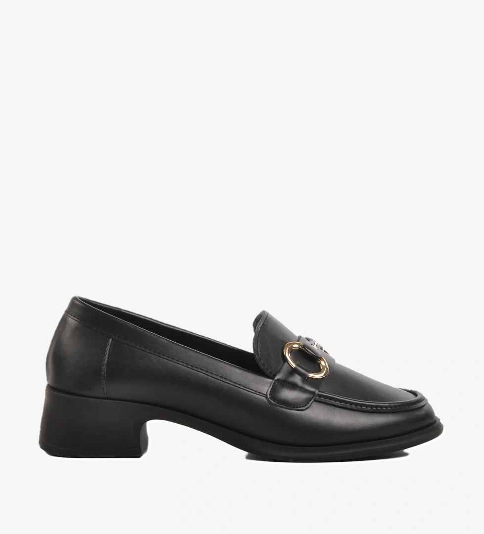 Aspor Siyah Kadın Klasik Ayakkabı