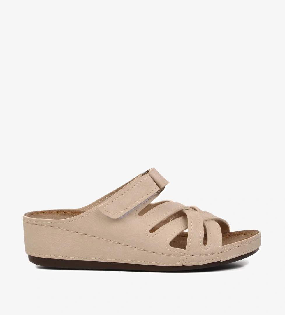 Aspor Bej Kadın Terlik