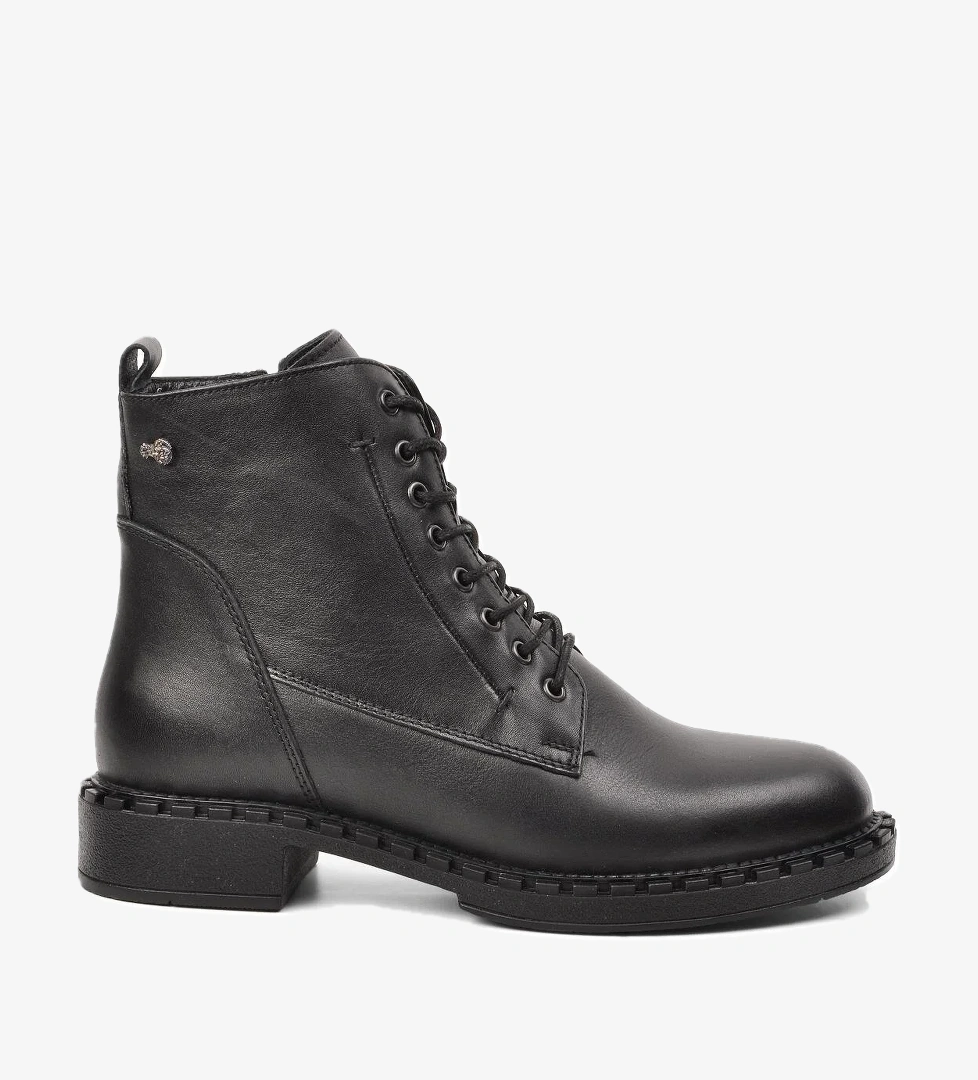 Voyager Siyah Taba Kadın Topuklu Bot model görseli