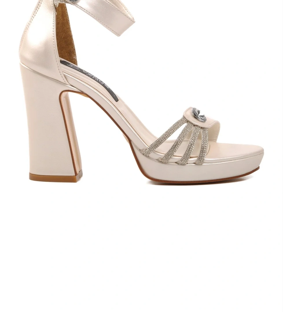 Beyaz Kadın Abiye Ayakkabı