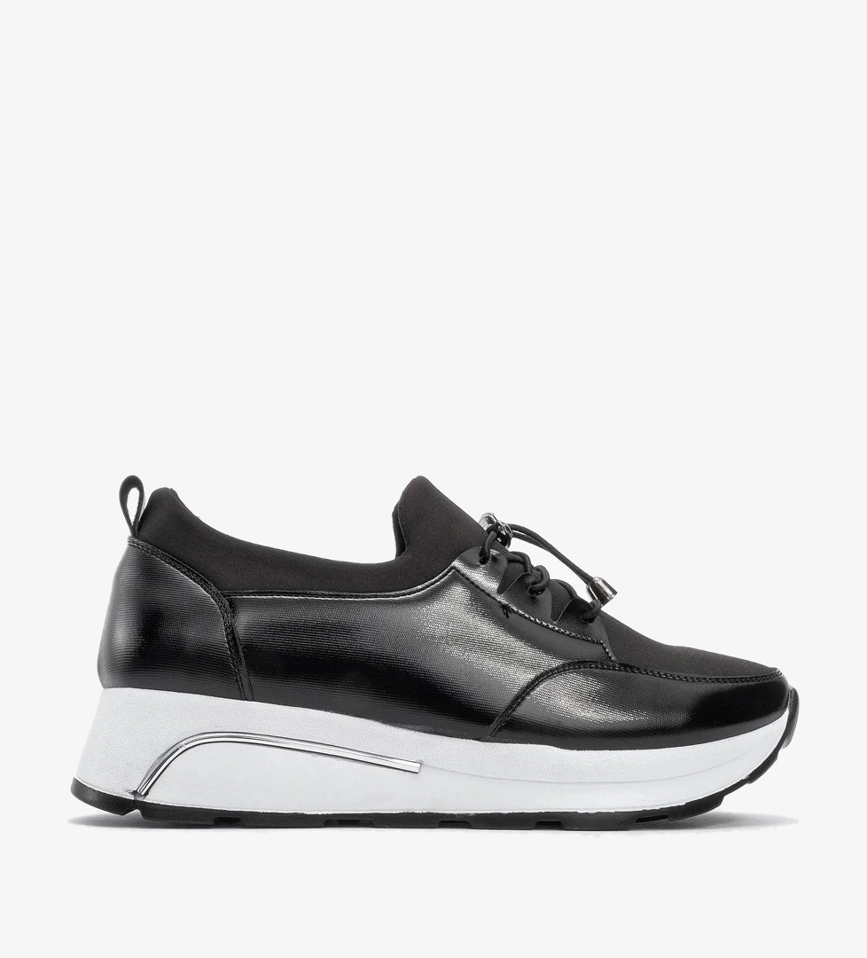 Bağcıklı Kadın Günlük Ayakkabı SİYAH BEYAZ