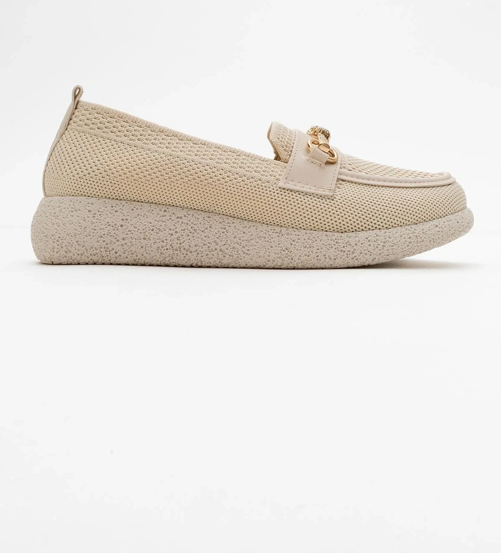 Ccway Kadın Tokalı Günlük Ayakkabı Si̇yah Bej model görseli