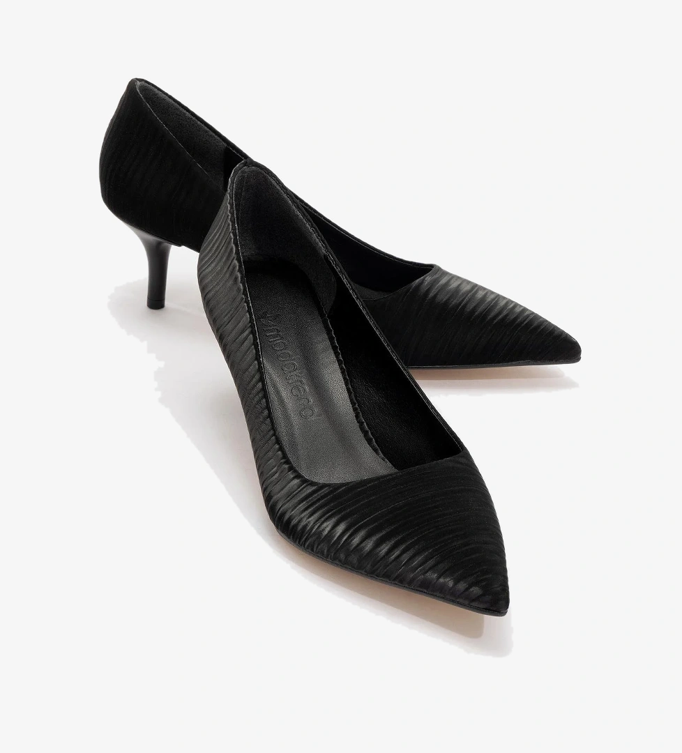 Kadın Sivri Burunlu Stiletto SİYAH KIRIŞIK SATEN