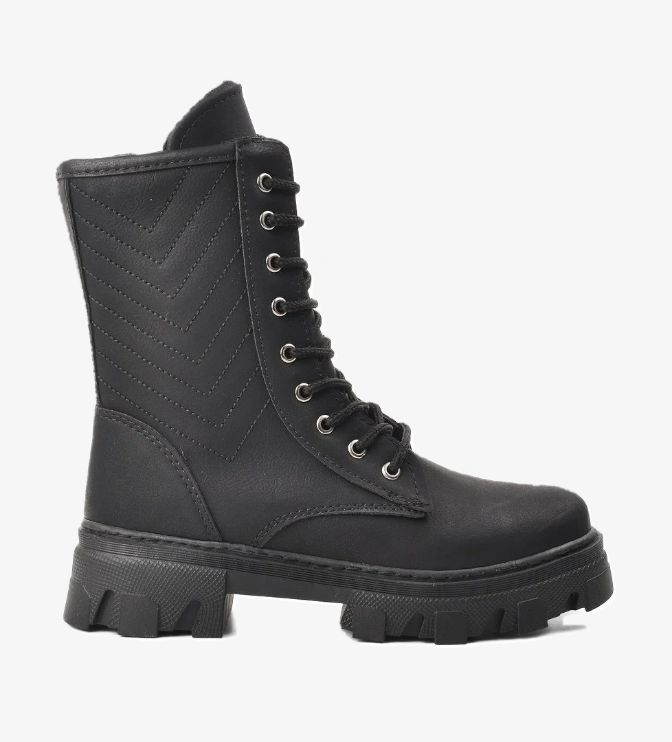 A Spor Aspor Siyah Kız Çocuk Bot model görseli