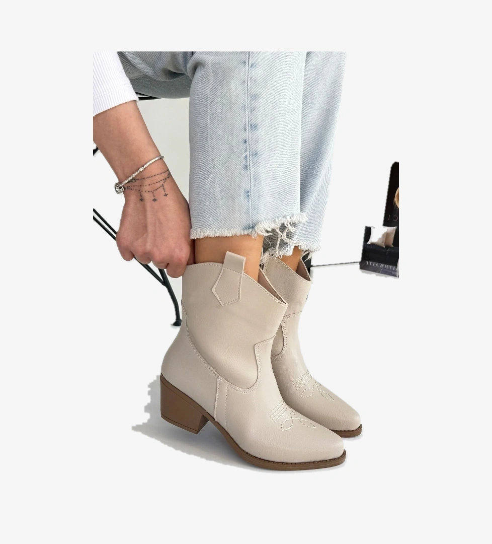 Bej Suni Deri Topuklu Kadın Bot