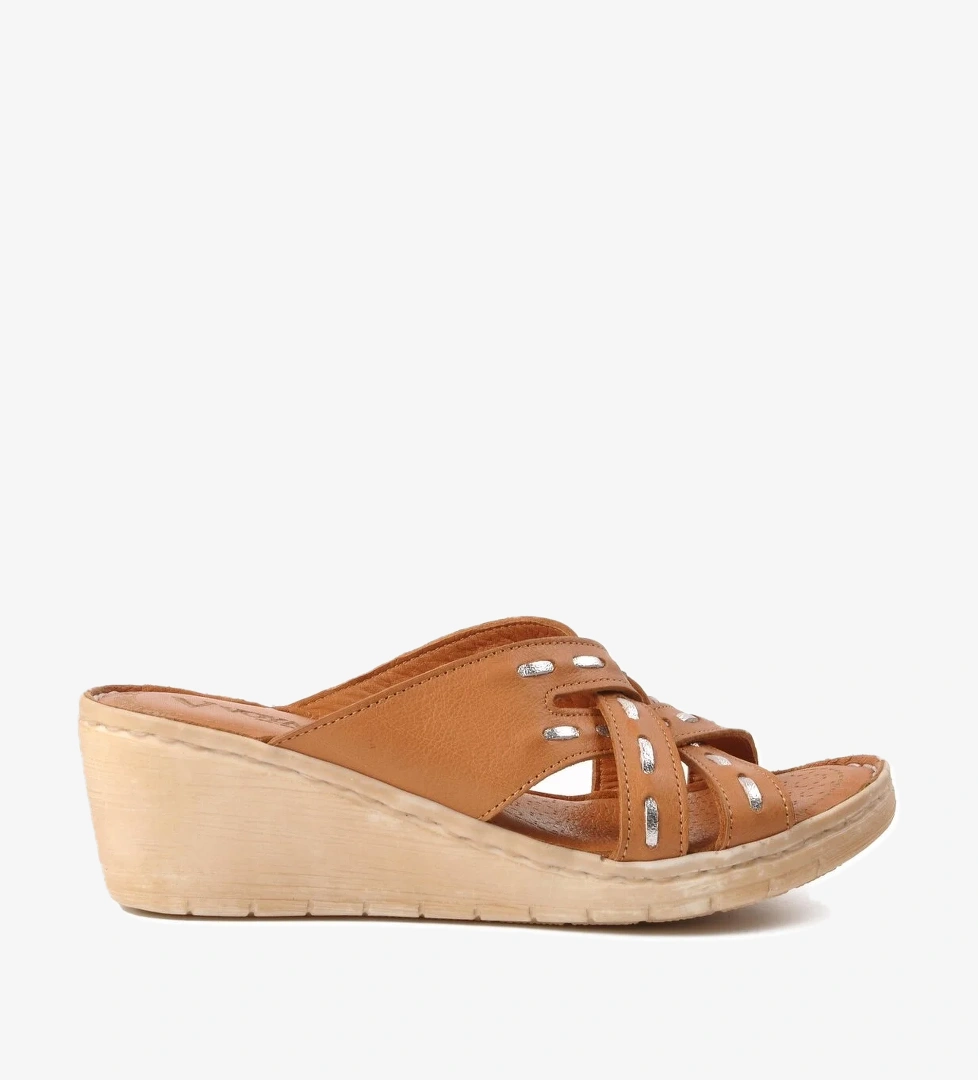 Voyager Taba Kadın Terlik model görseli