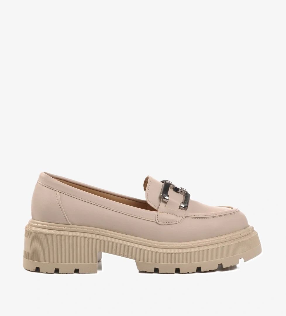 A Spor Aspor Bej Siyah Cilt Kadın Günlük Loafer Ayakkabı model görseli