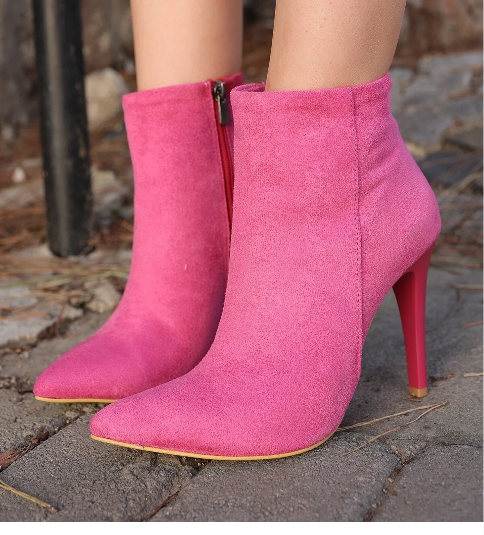 Pabucmarketi Kadın Fuşya Süet Topuklu Bootie model görseli