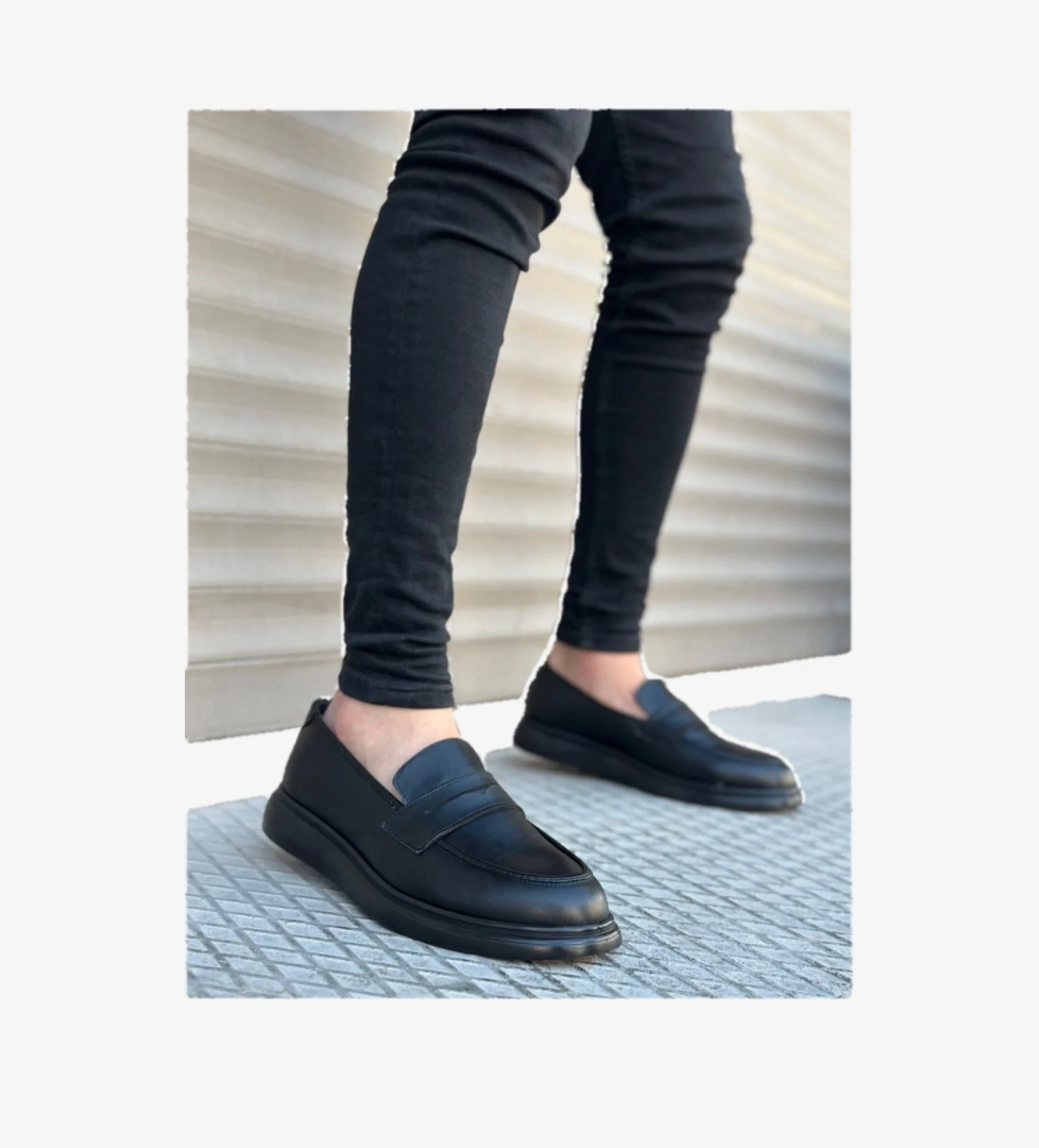 Pabucmarketi Bağcıksız Klasik Erkek Ayakkabı SİYAH (SİYAH TABAN) model görseli