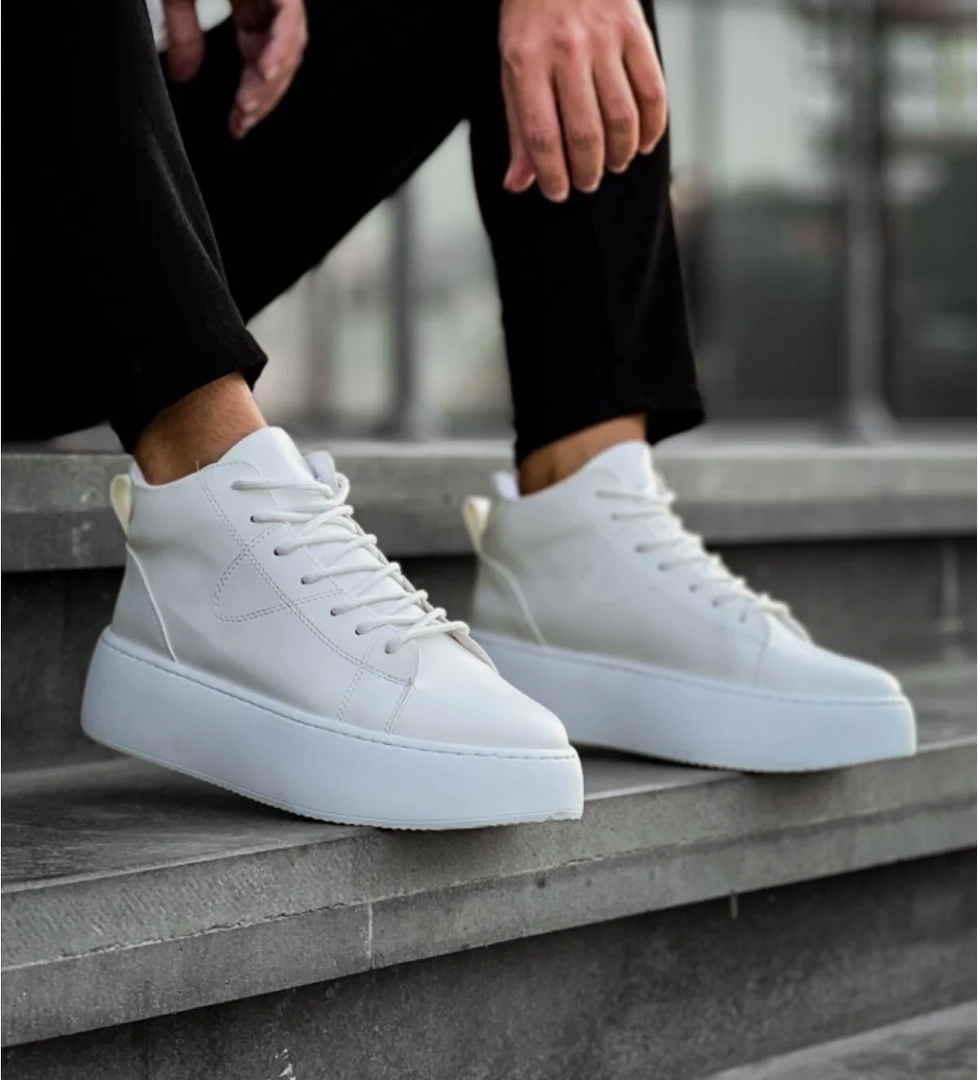 Pabucmarketi Bağcıklı Erkek Spor Bot BEYAZ (BEYAZ TABAN) model görseli