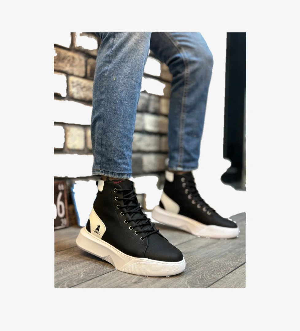 Pabucmarketi Bağcıklı Erkek Spor Bot SİYAH BEYAZ (BEYAZ TABAN) model görseli