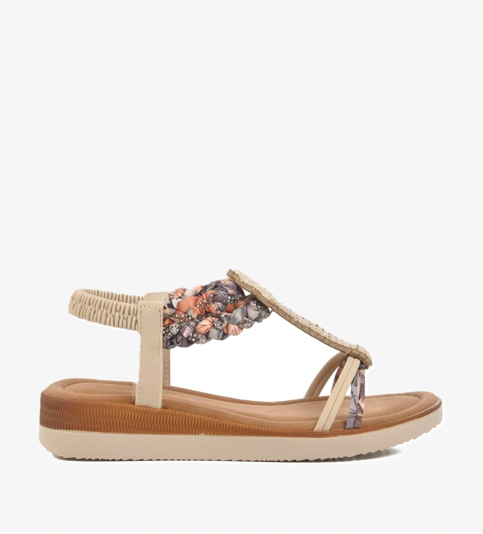 Bej İşlemeli Hafif İnce Taban Kadın Sandalet 358131 Z