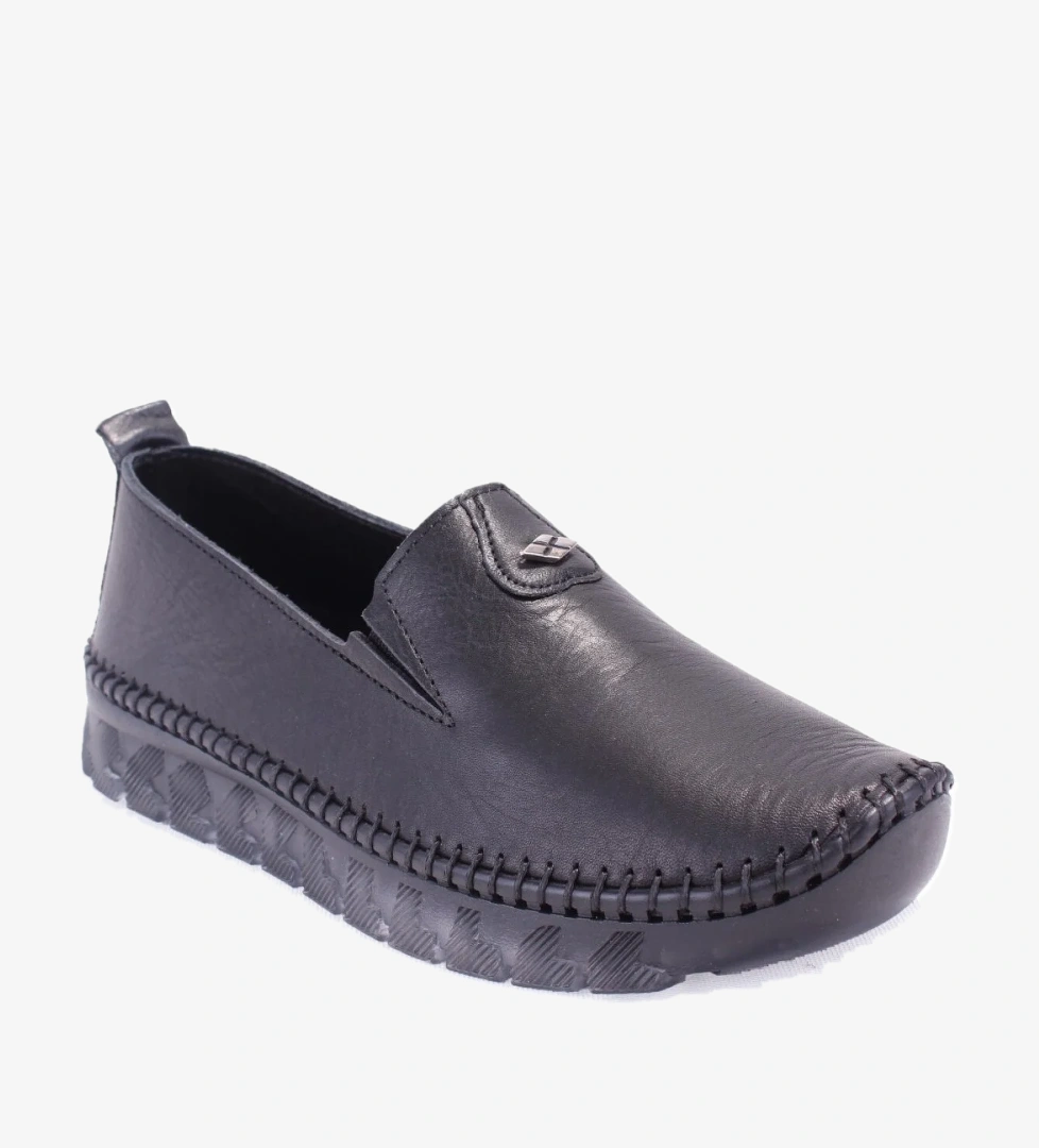 DZA07-63114 Siyah Ortopedik Günlük Deri Kadın Ayakkabı