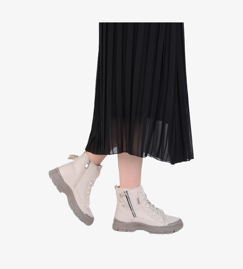 M.p Mp 242-2246zn Kadın Kürklü Kışlık Düz Bot model görseli