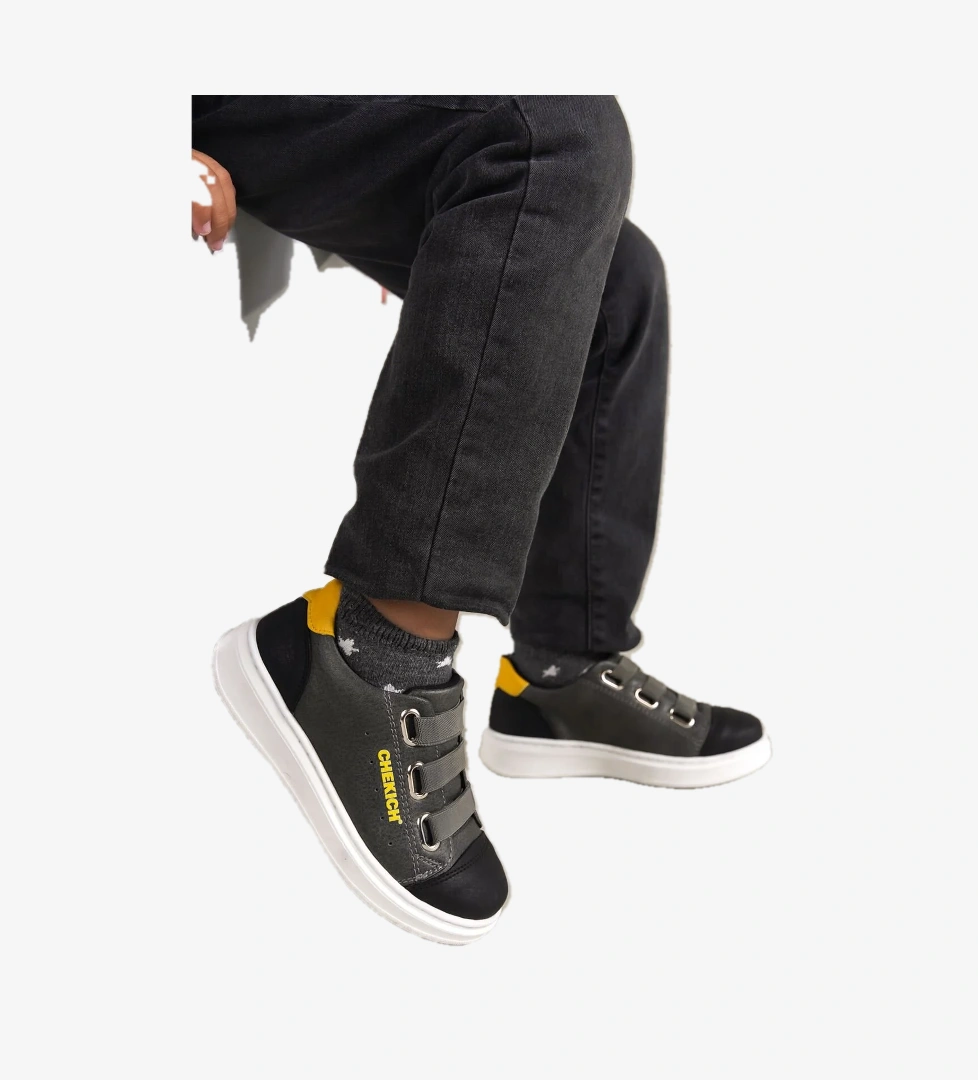 Pabucmarketi Lastikli Erkek Çocuk Günlük Yürüyüş Ayakkabısı model görseli