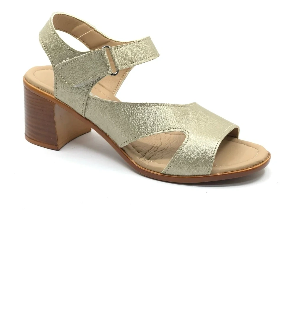 Ayakdaş 4520 Kadın Klasik Ayakkabı model görseli