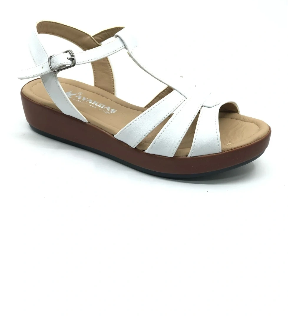 1040 Kadın Düz Taban Sandalet