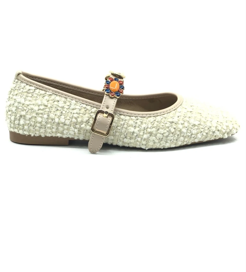 İnci Toka Detaylı Kadın Babet Ayakkabı - Görsel 1