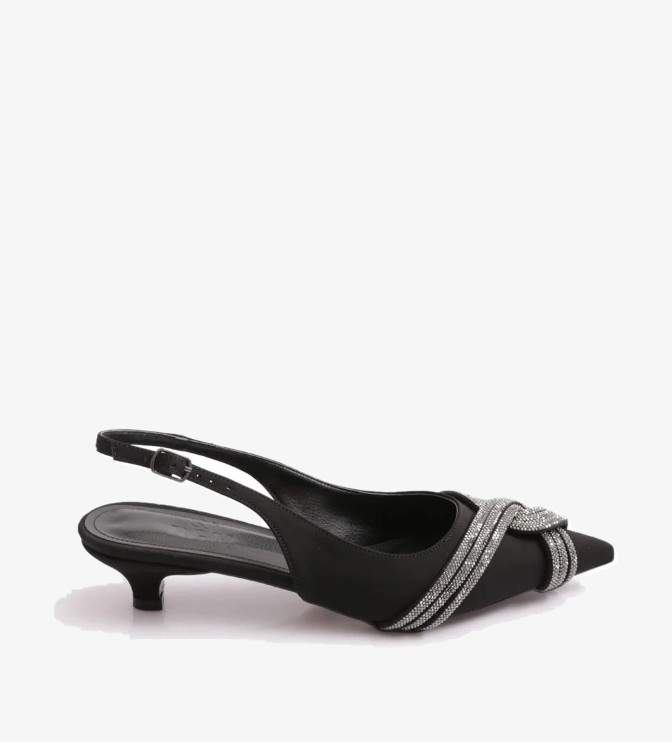 Dgn 6000 Kadin Taş Şerit Süslemeli Topuklu Ayakkabi model görseli