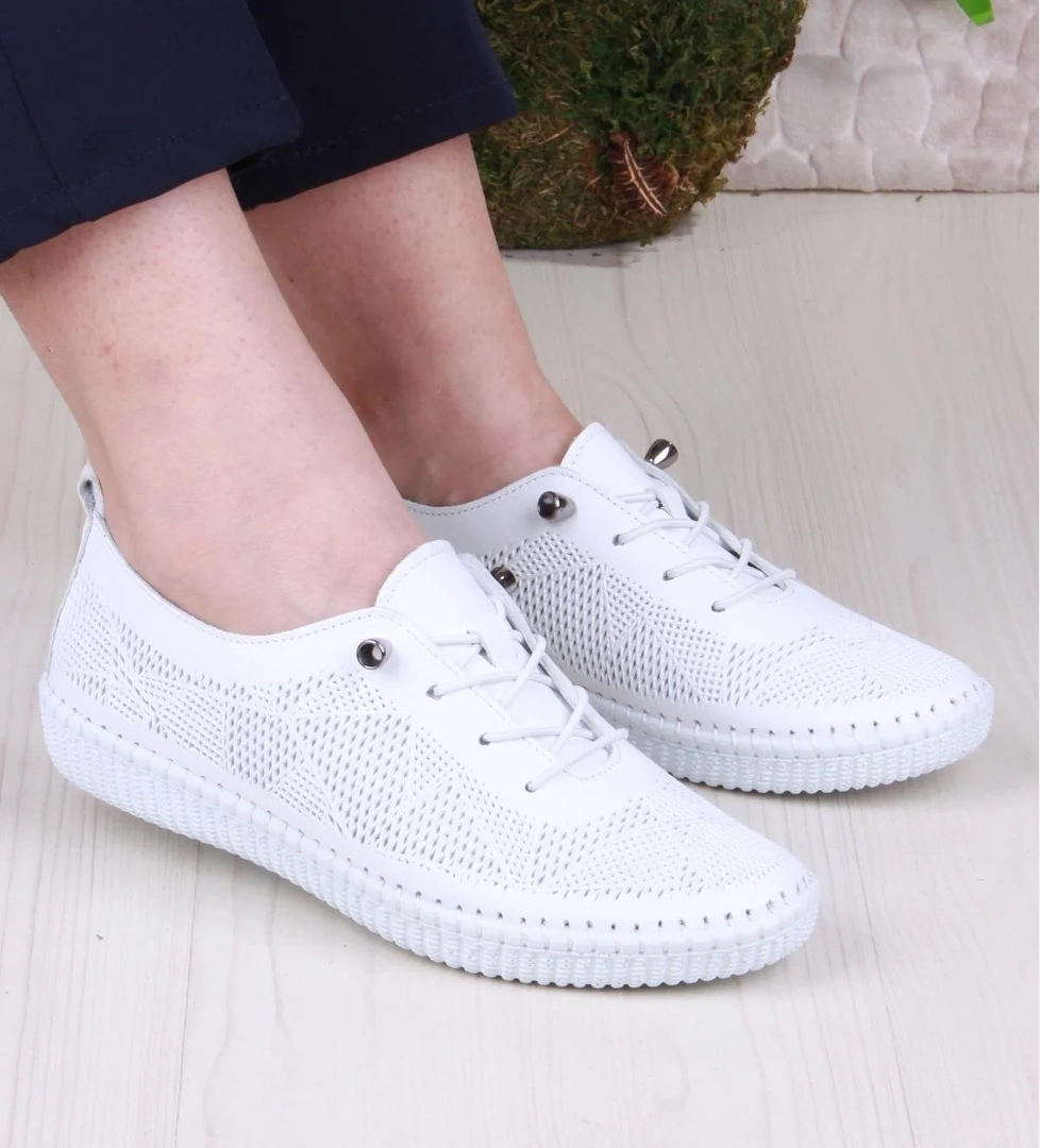 427892 Anatomik Rahat Esnek Lastik Bağcıklı Hakiki Deri Kadın Ayakkabı