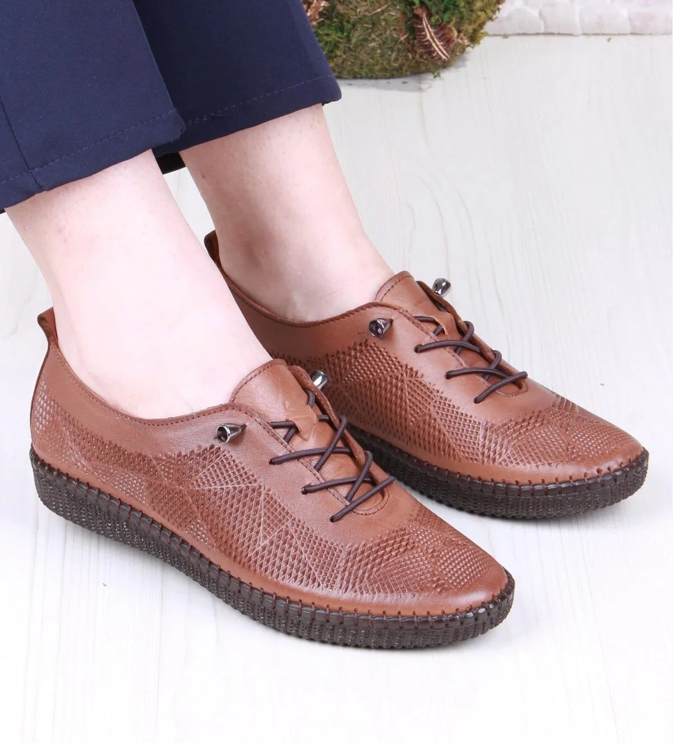 427892 Anatomik Rahat Esnek Lastik Bağcıklı Hakiki Deri Kadın Ayakkabı