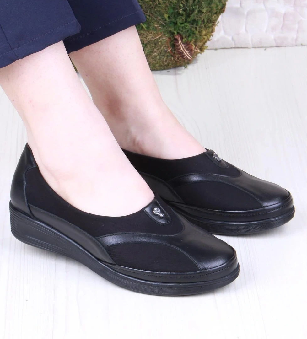 Pepita 427507 Anatomik Rahat Kemik Çıkıntısına Özel Hakiki Deri Kadın Ayakkabı model görseli