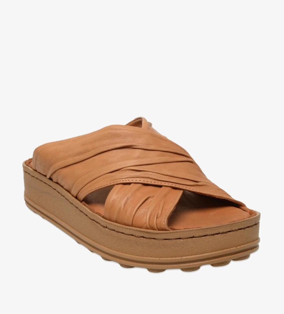 D25Yt-1430 Günlük Taba Kadın Terlik - Görsel 1