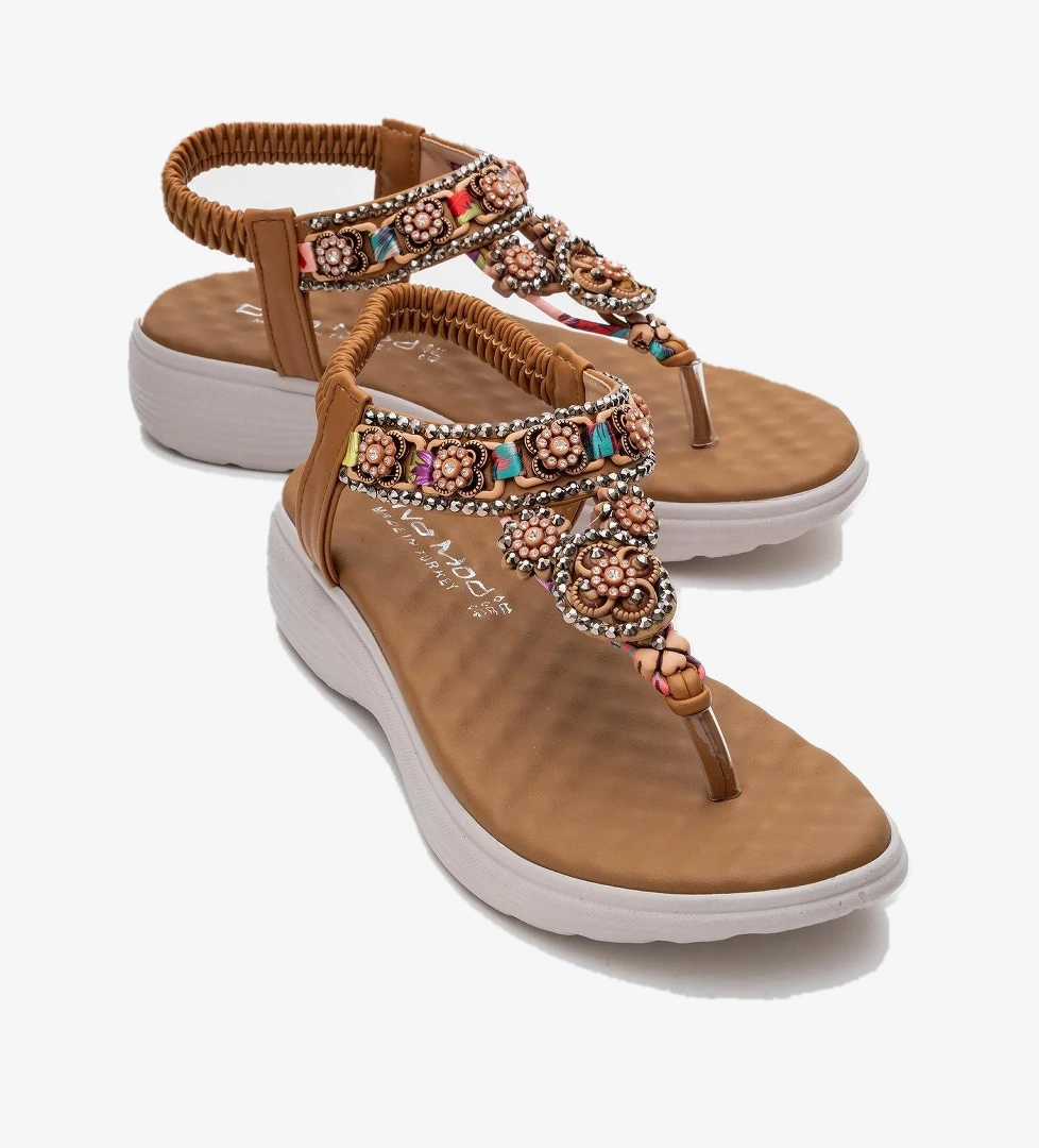 Ccway Kadın Aksesuarlı Sandalet Si̇yah Taba model görseli