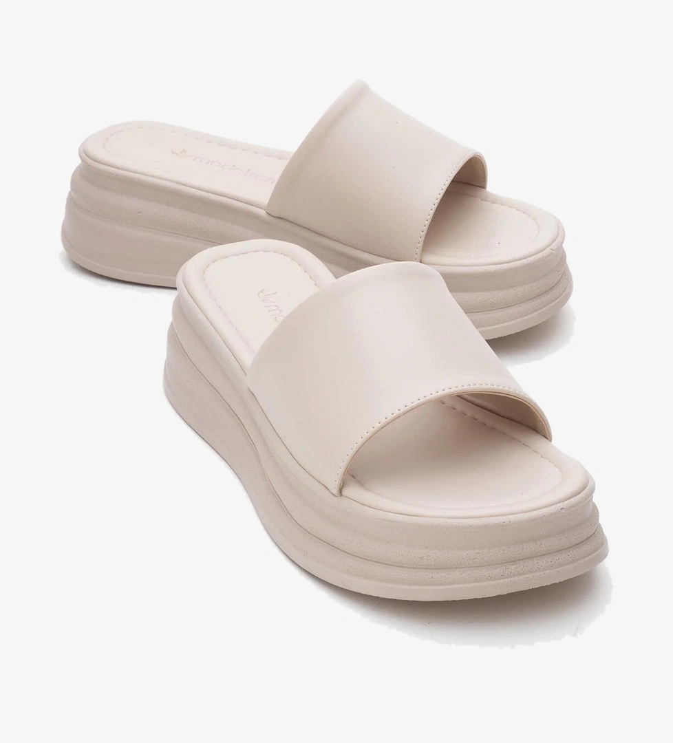 Kadın Geniş Bantlı Terlik BEJ