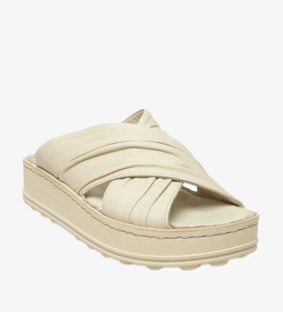 D25Yt-1430 Günlük Krem Kadın Terlik