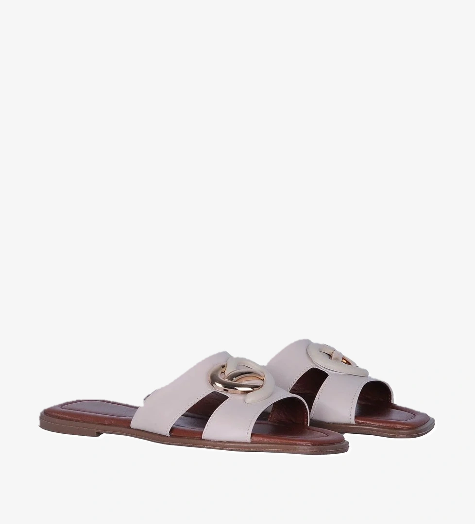 Ayakcenter 010 Cilt Kadın Düz Terlik model görseli