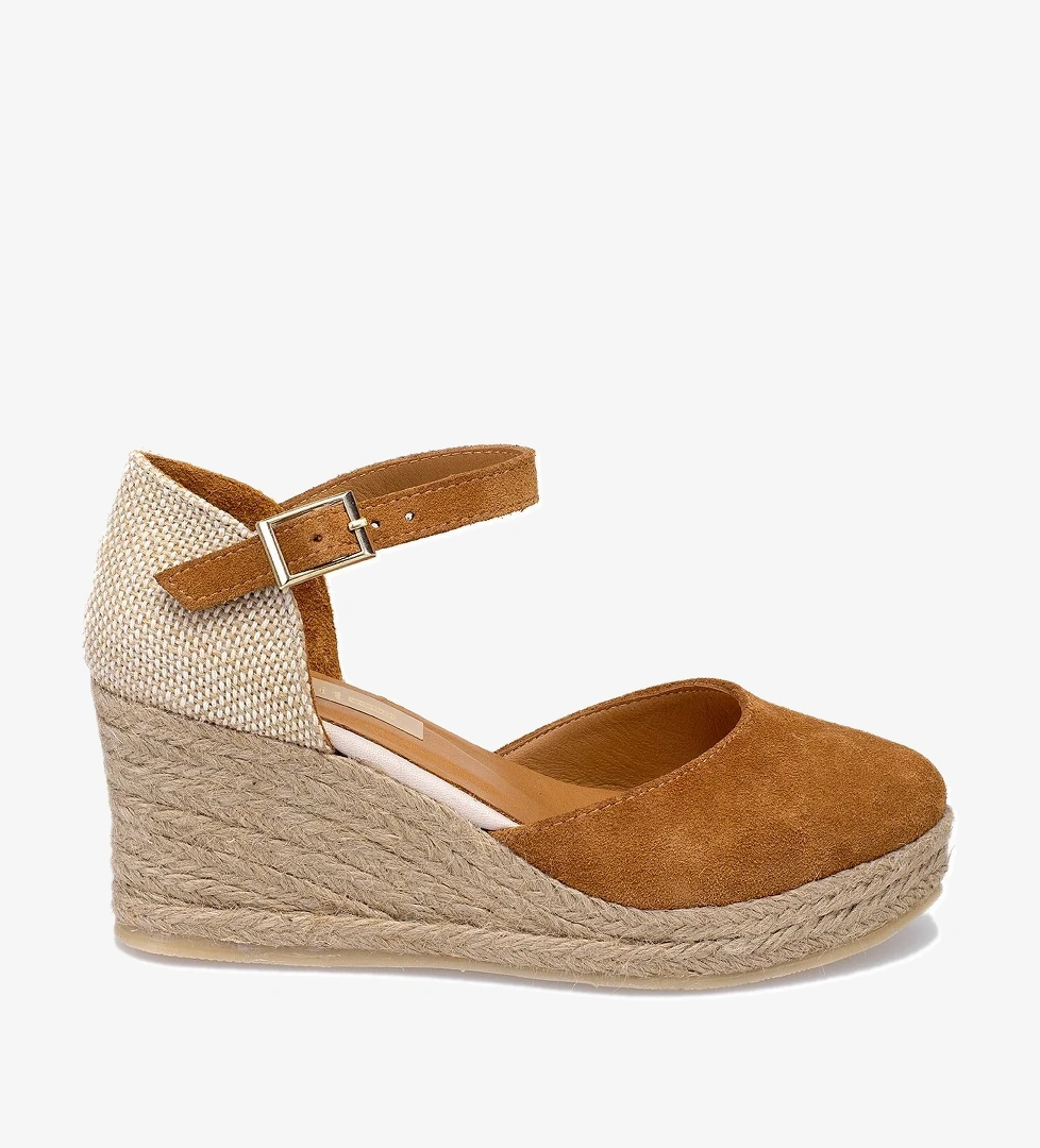 Ayakkabı Fuarı Elit Anastelle Kadın Hakiki Süet Deri Dolgu Topuk Sandalet Bej Taba model görseli