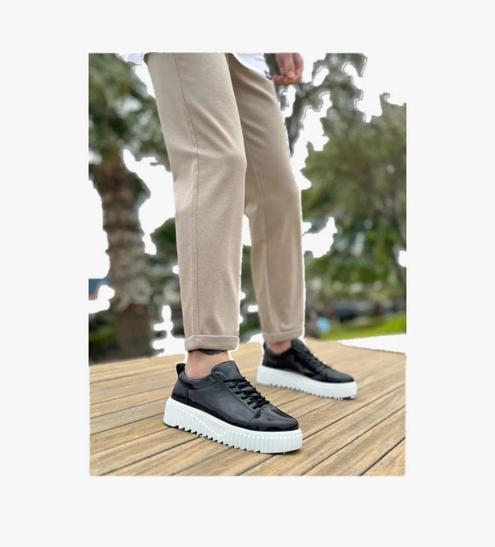 Pabucmarketi Bağcıklı Erkek Ayakkabı SİYAH RUGAN (BEYAZ TABAN) model görseli