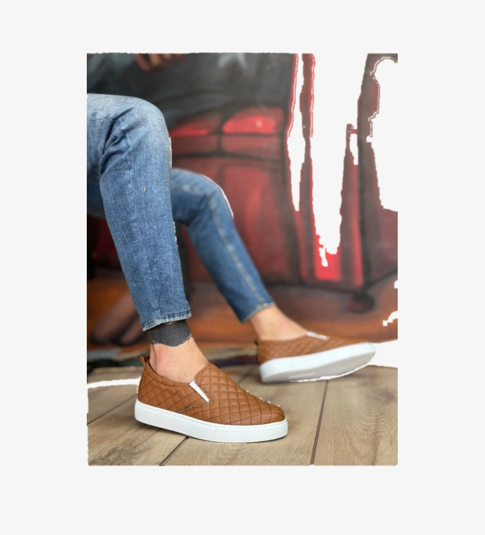 Pabucmarketi Bağcıksız Kapitone Erkek Günlük Ayakkabı TABA (BEYAZ TABAN) model görseli