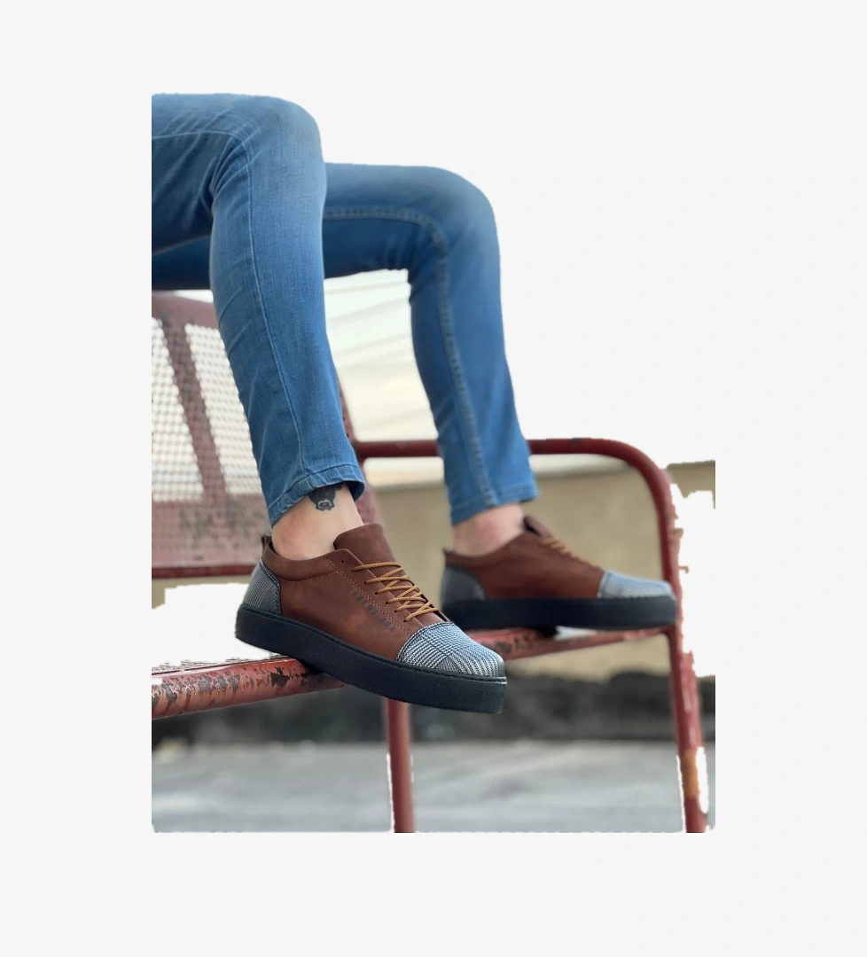 Pabucmarketi Bağcıklı Ekose Detaylı Erkek Spor Ayakkabı TABA SÜET (SİYAH TABAN) model görseli