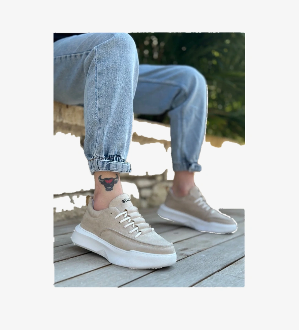 Pabucmarketi Bağcıklı Erkek Spor Ayakkabı KREM SÜET (BEYAZ TABAN) model görseli