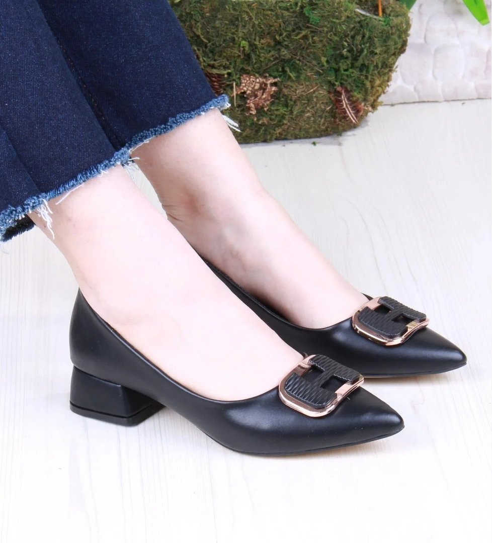 090-305 Toka Detaylı Alçak Topuk Kadın Ayakkabı - Görsel 1