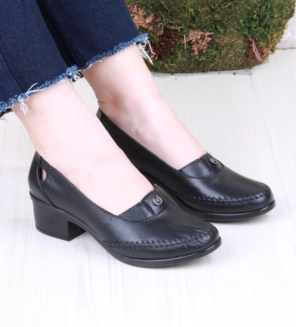 295 Rahat İç Ve Dış Hakiki Deri Kadın Ayakkabı