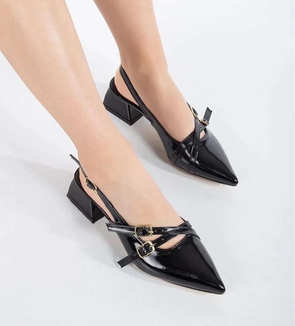 Papuç Sepeti Mc 625 Kadın Rugan Günlük Ayakkabı model görseli