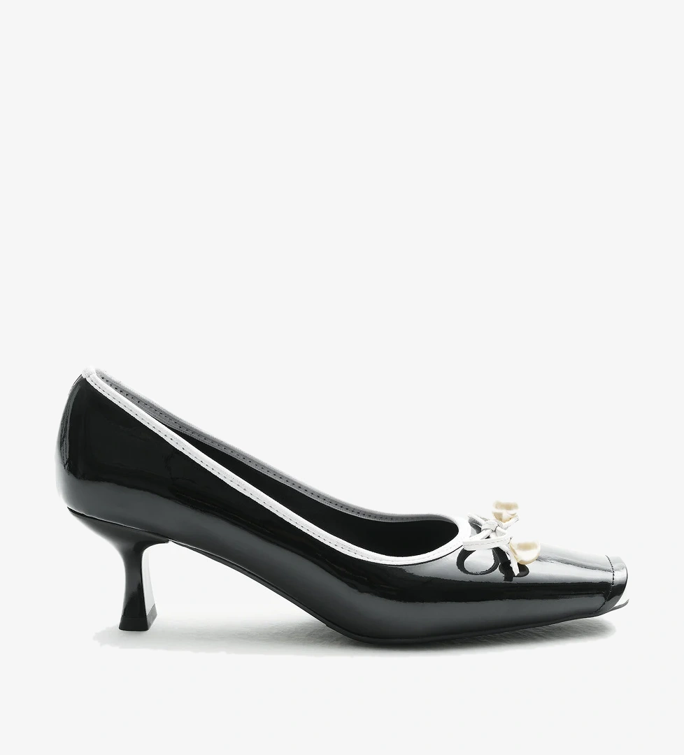 Tonny Black Kadın Siyah Neolit Taban Fiyonk Detaylı Kare Burunlu Topuklu Ayakkabı model görseli