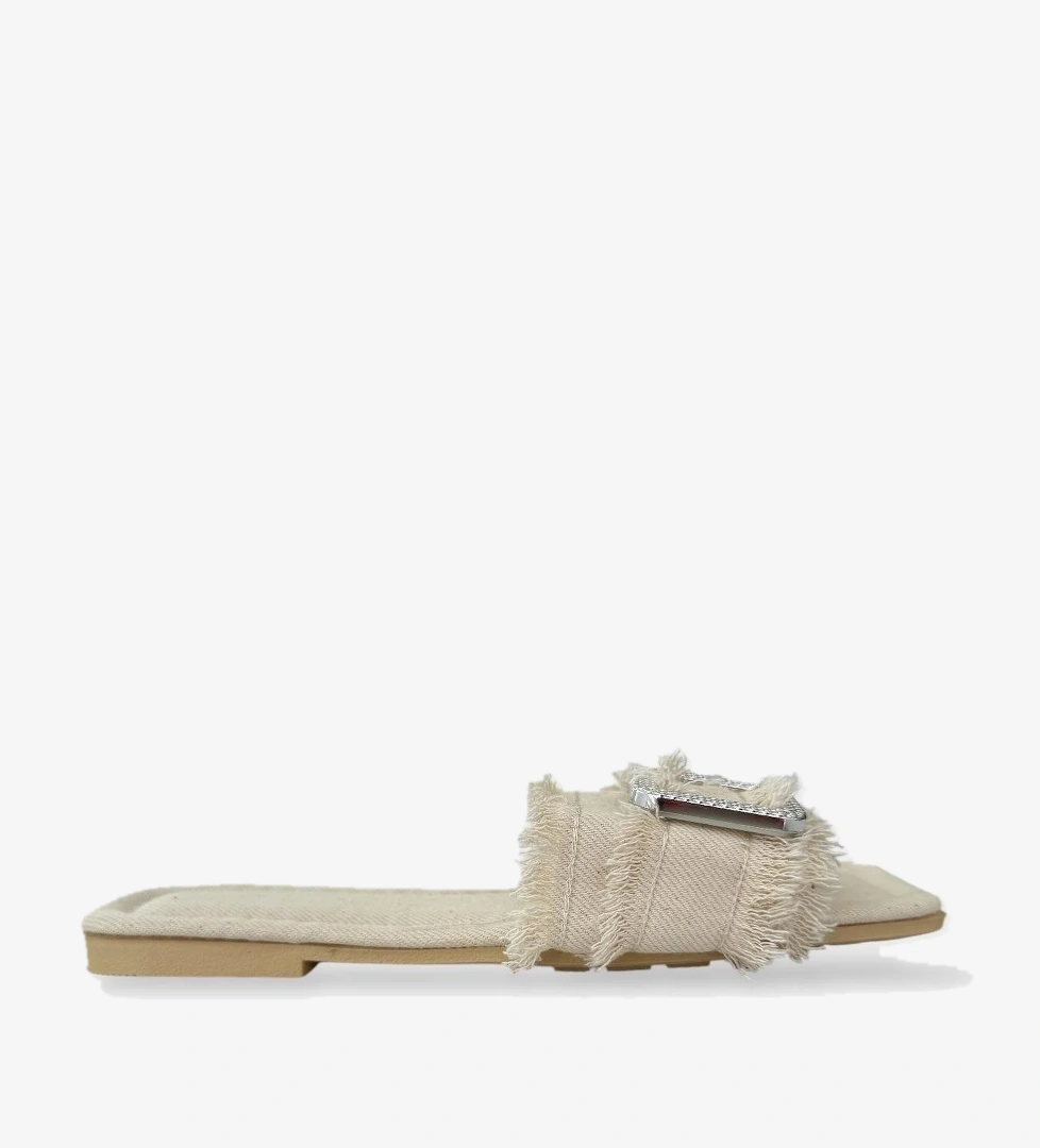 Liger Kadın Püskül Detay Tokalı Denim Terlik model görseli