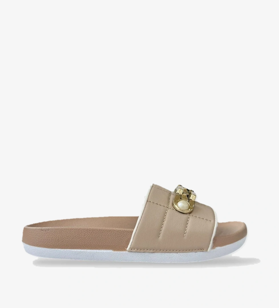 Kadın Günlük Terlik Tokalı Şık Yazlık Ev Plaj Tatil İş Terliği BEJ